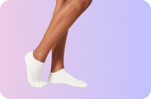 Women’s Socks & Hosiery