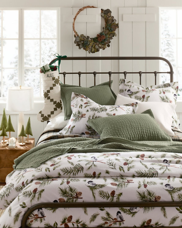 Chickadee and Pine Organic-Cotton Flannel Duvet Cover - Twin - Pine