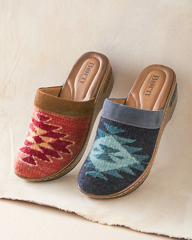 Born Bandy Blanket Clogs - 8 - Brown