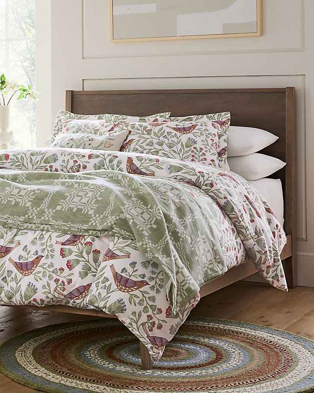 Archer Midcentury-Modern Wood Bed