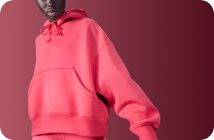Hoodies & Sweatshirts