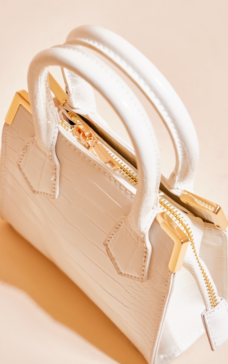 Slide image b8339ed1a84f4329ac01b23a07feda29